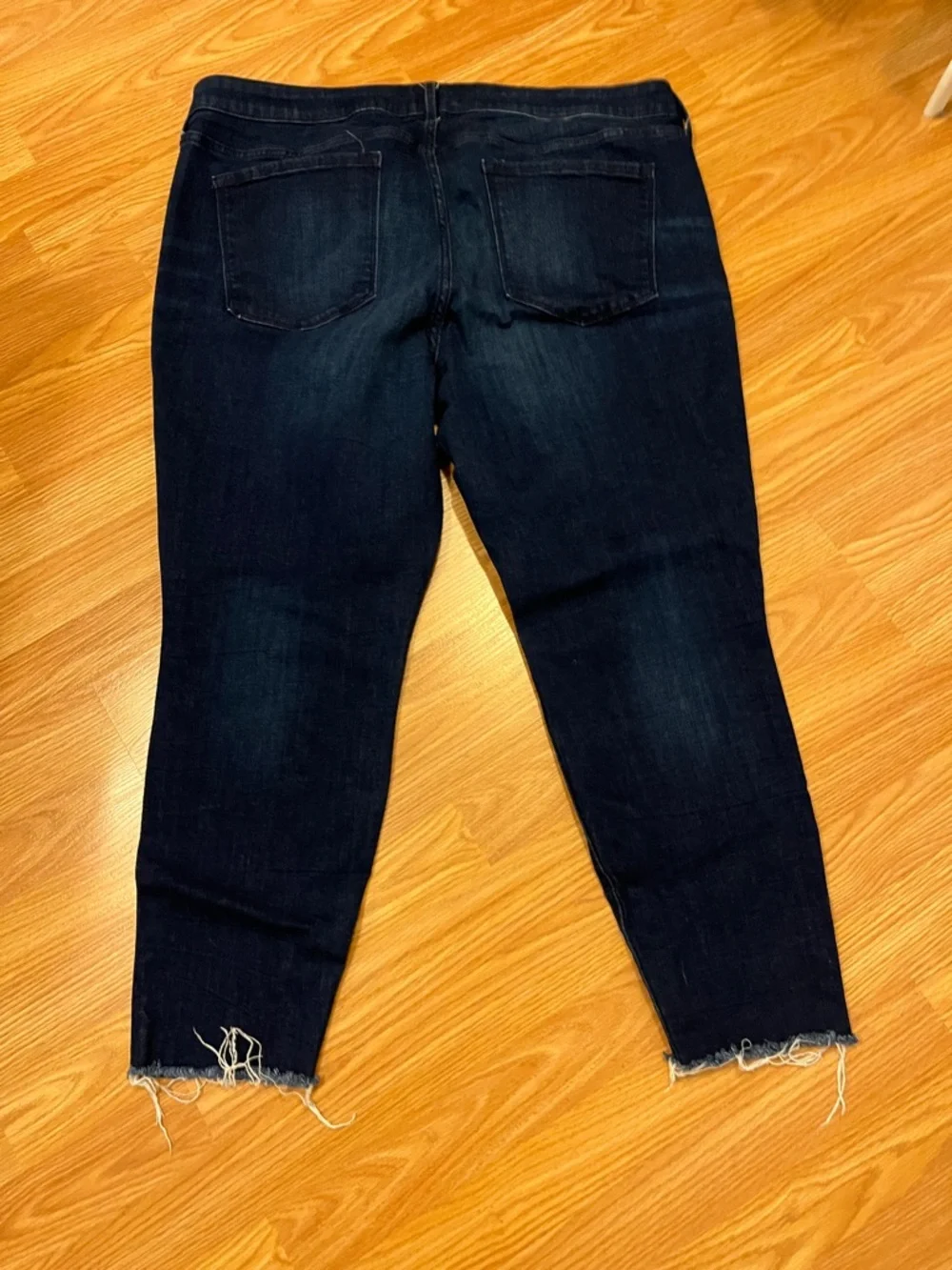 Old Navy Rockstar Super Skinny Mod Rose Jeans Size 20 - Picture 5 of 11